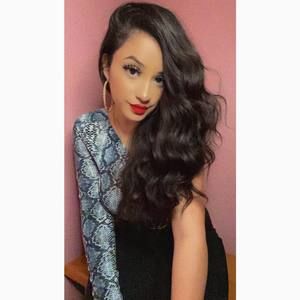 Meet your Posher, Emily